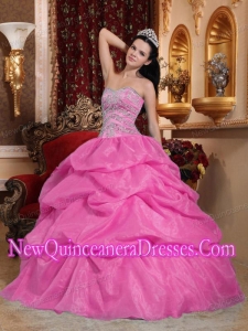 Elegant Ball Gown Sweetheart Organza Beading Quinceanera Dress in Rose Pink