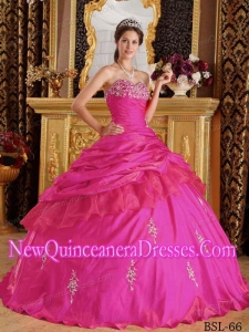 Elegant Hot Pink Ball Gown Sweetheart Taffeta Quinceanera Dress with Beading