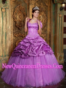 Lavender Fashionable Sweetheart Floor-length Taffeta and Organza Appliques Quinceanera Dress