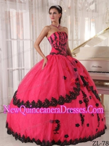 Pretty Ball Gown Strapless Appliques Sweet 15 Dresses