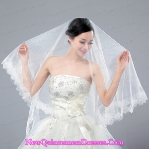 One-Tier Angle Cut Wedding Veils with Lace Appliques Edge