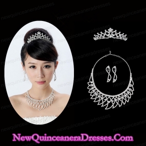 High Quality Rhinestone Bridal Jewelry Set Including Necklace and Tiara