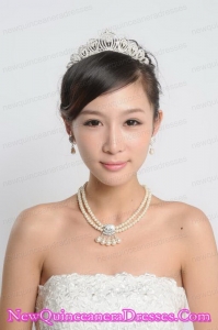 White Imitation Pearl Jewelry Sets Including Necelace and Earings