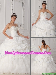 Exquisite White Sweetheart Quinceanera Gowns with Beading