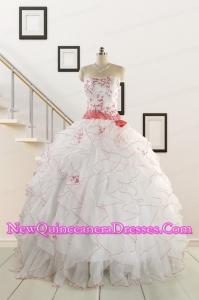 2015 Elegant Sweetheart Quinceanera Dresses with Appliques and Belt