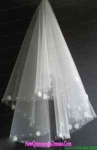 Hand Made Flowers Decorate Tulle Beautiful Wedding Veil