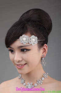 Round Shape Pearl and Alloy and Rhinestone Tiara and Necklace