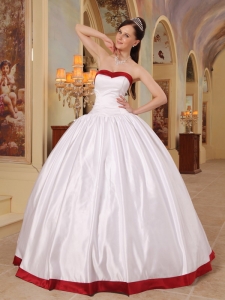 2013 White Sweetheart Floor-length Satin Quinceanera Dress Lace-up