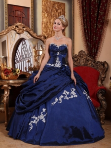Modest Blue Quinceanera Dress Sweetheart Taffeta Appliques and Pick-ups Ball Gown