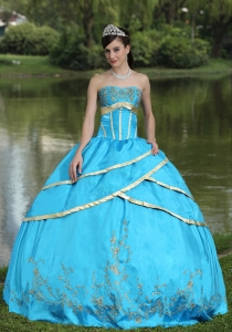 Taffeta and Satin Embroidery Blue 2015 Quinceanera Gowns Designer