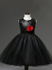 Lovely Ball Gowns Kids Pageant Dress Black Scoop Tulle Sleeveless Knee Length Zipper