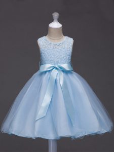 Attractive Light Blue Tulle Zipper Scoop Sleeveless Knee Length Pageant Gowns For Girls Lace and Belt