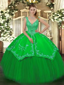 Green Taffeta and Tulle Zipper V-neck Sleeveless Floor Length Quinceanera Dresses Beading and Embroidery