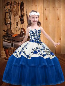 Excellent Floor Length Lace Up Winning Pageant Gowns Blue for Party and Sweet 16 and Quinceanera and Wedding Party with Embroidery