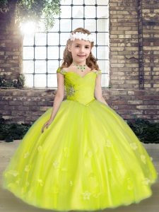 Sleeveless Tulle Floor Length Lace Up Little Girls Pageant Dress in Yellow Green with Beading and Hand Made Flower