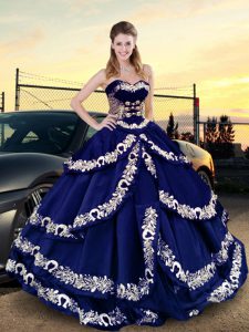 Sweetheart Sleeveless Satin 15 Quinceanera Dress Embroidery and Ruffled Layers Lace Up