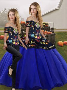 Two Pieces Quinceanera Dress Royal Blue Off The Shoulder Tulle Sleeveless Floor Length Lace Up