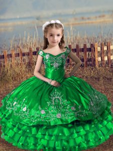 Discount Floor Length Green Little Girl Pageant Gowns Off The Shoulder Sleeveless Lace Up