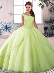 Most Popular Sleeveless Beading Lace Up Ball Gown Prom Dress with Yellow Green Brush Train