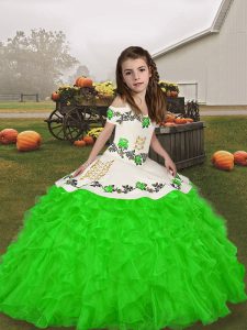 Sleeveless Floor Length Embroidery and Ruffles Lace Up Child Pageant Dress with Green