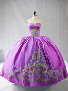 Best Selling Sweetheart Sleeveless Sweet 16 Dress Embroidery Lilac Satin