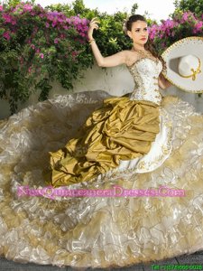 Fashionable White and Champagne Lace Up Sweetheart Beading and Ruffled Layers Quinceanera Gowns Organza and Taffeta Sleeveless