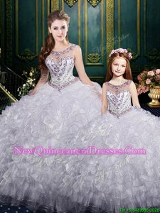 Traditional White Ball Gowns Scoop Sleeveless Organza Floor Length Lace Up Beading and Ruffles Quinceanera Gown