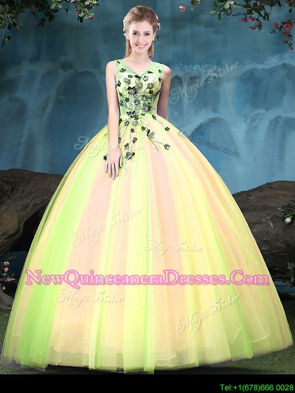 Fashionable Multi-color Ball Gowns V-neck Sleeveless Tulle Floor Length Lace Up Appliques Quinceanera Gown