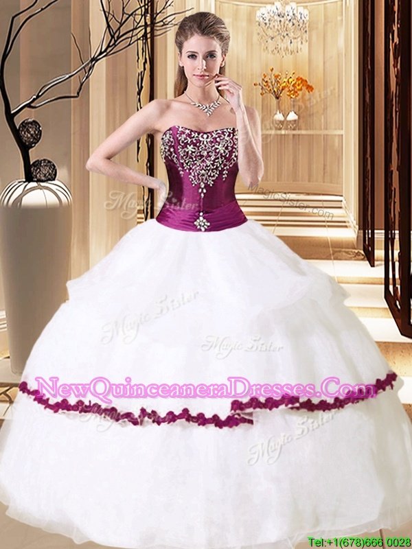 Trendy Sleeveless Floor Length Beading Lace Up 15 Quinceanera Dress with White